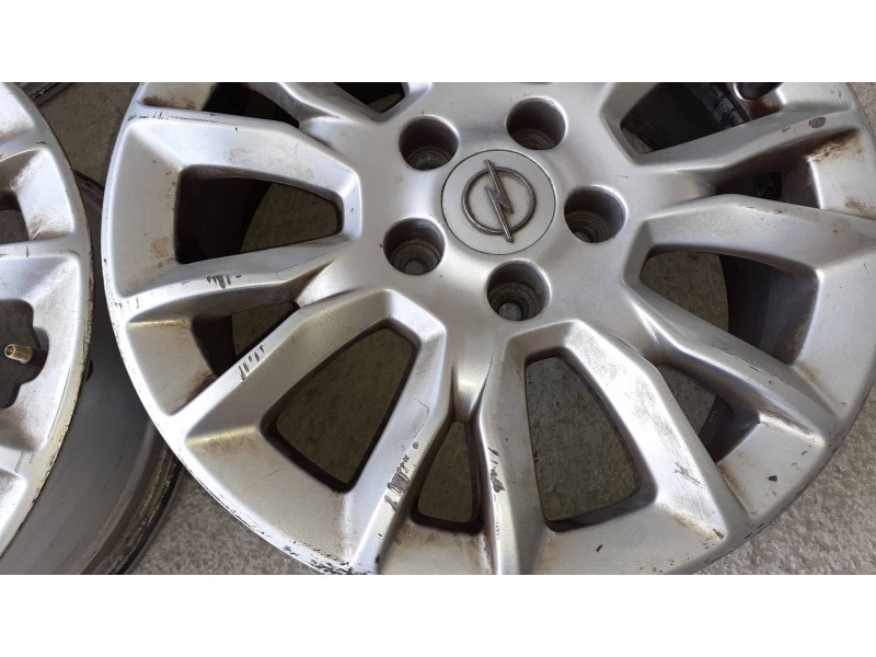 Recambio de juego llantas para opel astra h ber. cosmo referencia OEM IAM 13276417 16X6.5J ET39