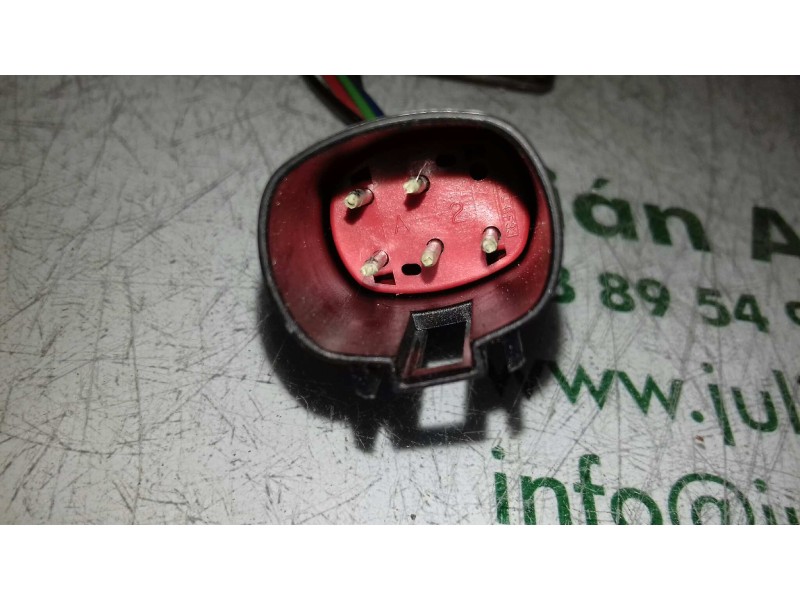 Recambio de retrovisor derecho para ford transit connect (tc7) furgón (2006) referencia OEM IAM E2011022 E2021022 ELECTRICO