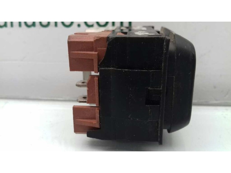 Recambio de mando elevalunas delantero izquierdo para peugeot 406 berlina (s1/s2) stdt referencia OEM IAM   