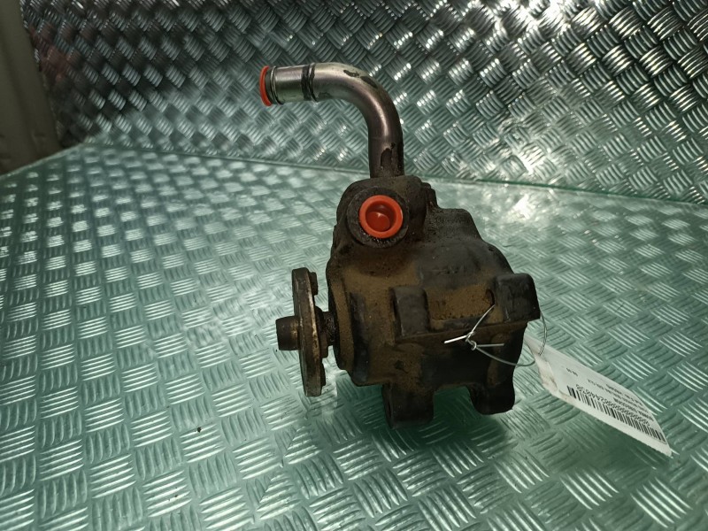 Recambio de bomba direccion para ford mondeo berlina (gd) clx referencia OEM IAM HBDAD 4MB2100 SIN POLEA