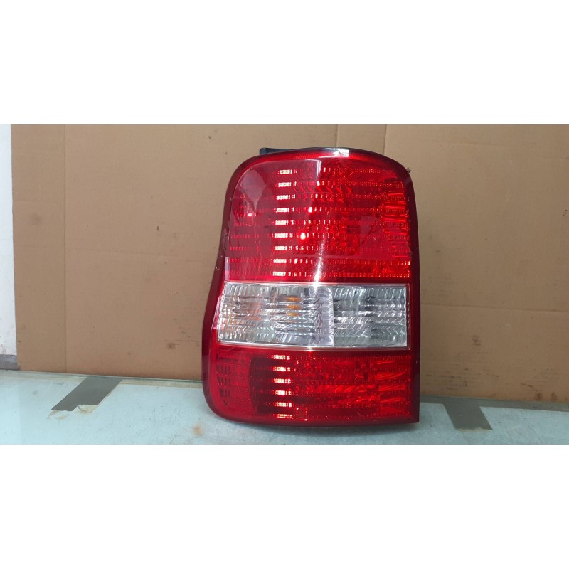 Recambio de piloto trasero izquierdo para kia carnival ii 2.9 crdi cat referencia OEM IAM   SIN CONECTOR