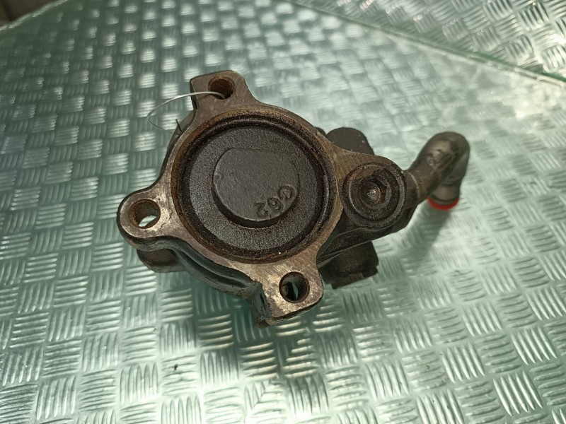 Recambio de bomba direccion para ford mondeo berlina (gd) clx referencia OEM IAM HBDAD 4MB2100 SIN POLEA