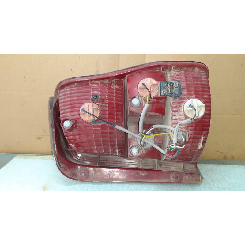 Recambio de piloto trasero izquierdo para kia carnival ii 2.9 crdi cat referencia OEM IAM   SIN CONECTOR