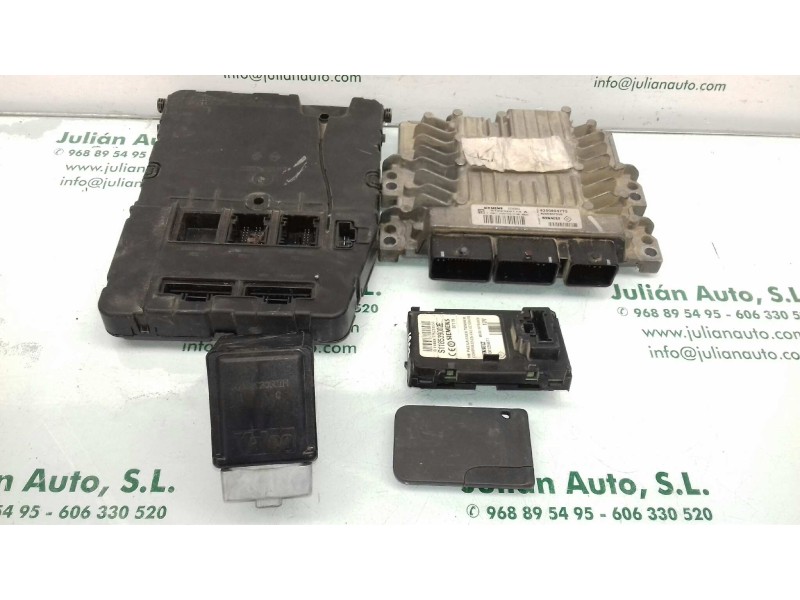 Recambio de centralita motor uce para renault scenic ii emotion referencia OEM IAM 8200804775 S122326113A KIT - SIEMENS