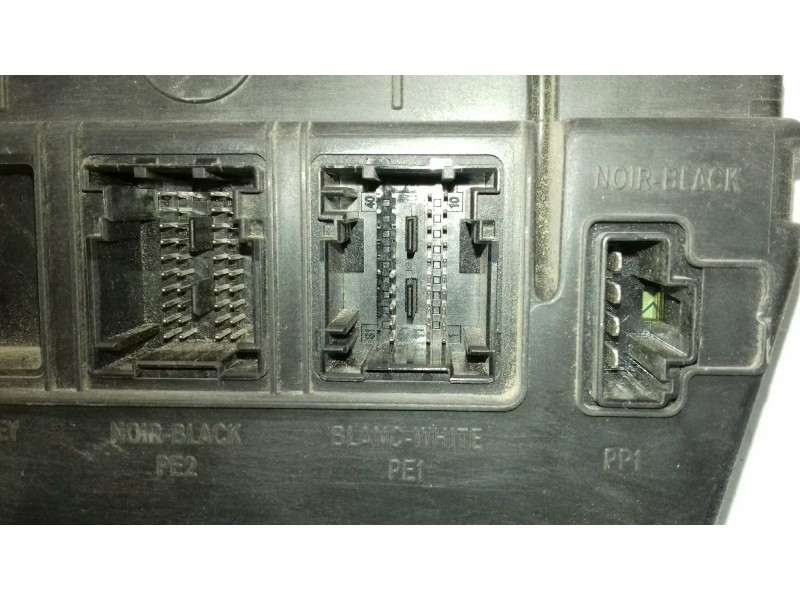 Recambio de centralita motor uce para renault scenic ii emotion referencia OEM IAM 8200804775 S122326113A KIT - SIEMENS