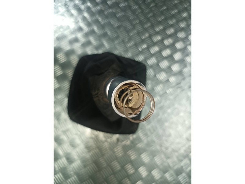 Recambio de guarnecidos palanca cambio para smart coupe pulse referencia OEM IAM 4729031000 HKR4090001002 GUARNECIDO