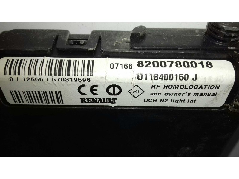 Recambio de centralita motor uce para renault scenic ii emotion referencia OEM IAM 8200804775 S122326113A KIT - SIEMENS