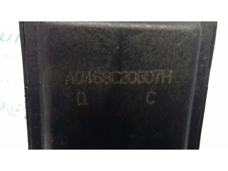 Recambio de centralita motor uce para renault scenic ii emotion referencia OEM IAM 8200804775 S122326113A KIT - SIEMENS