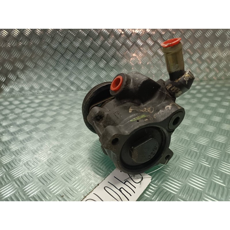 Recambio de bomba direccion para ford escort berl./turnier básico berlina referencia OEM IAM 94FF3A733AA  