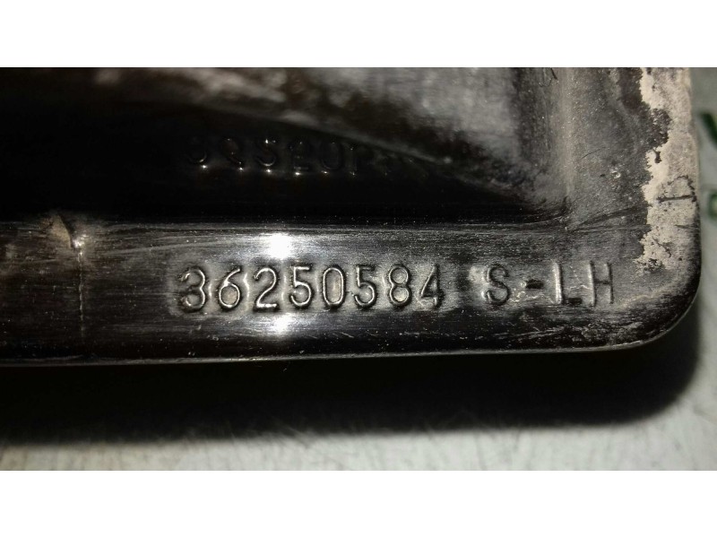 Recambio de faro antiniebla izquierdo para opel omega b básico berlina referencia OEM IAM 36250584  