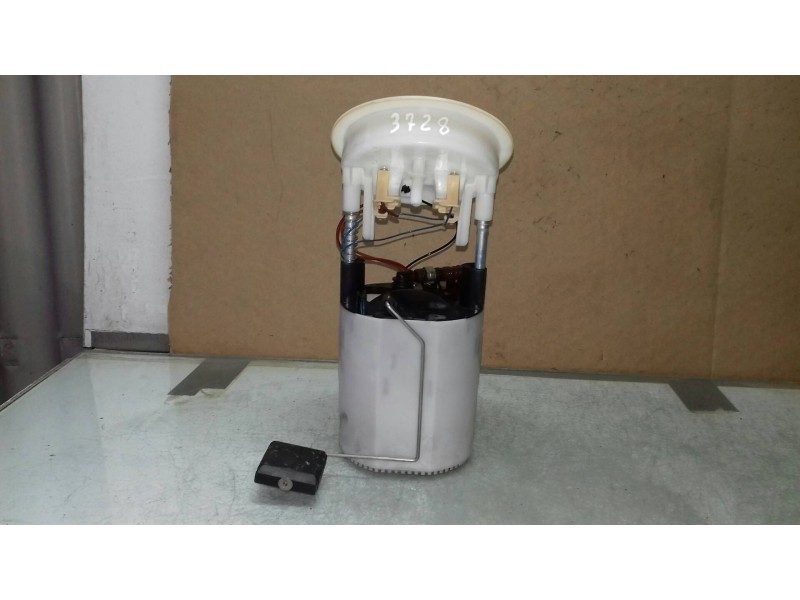 Recambio de bomba combustible para bmw serie 3 berlina (e90) 320i referencia OEM IAM 7197073 A2C53025279 AFORADOR
