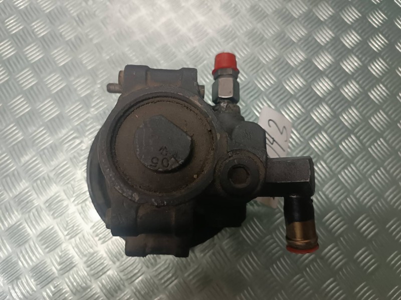 Recambio de bomba direccion para ford focus berlina (cak) trend referencia OEM IAM HBDFX  0BB2912