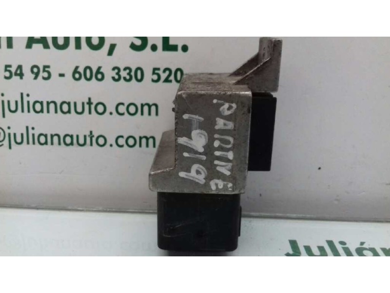 Recambio de caja precalentamiento para peugeot partner kombi confort referencia OEM IAM 9640469680  NAGARES