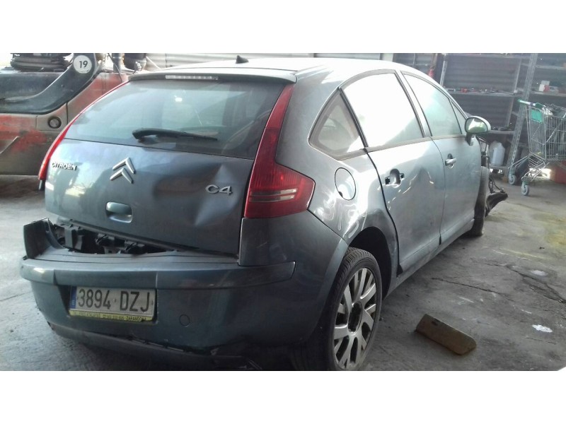 citroen c4 berlina del año 2006