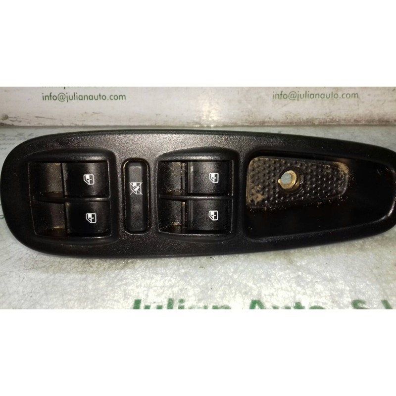 Recambio de mando elevalunas delantero izquierdo para fiat 500 l (330) s-design referencia OEM IAM 7356631950 03494955 735650748