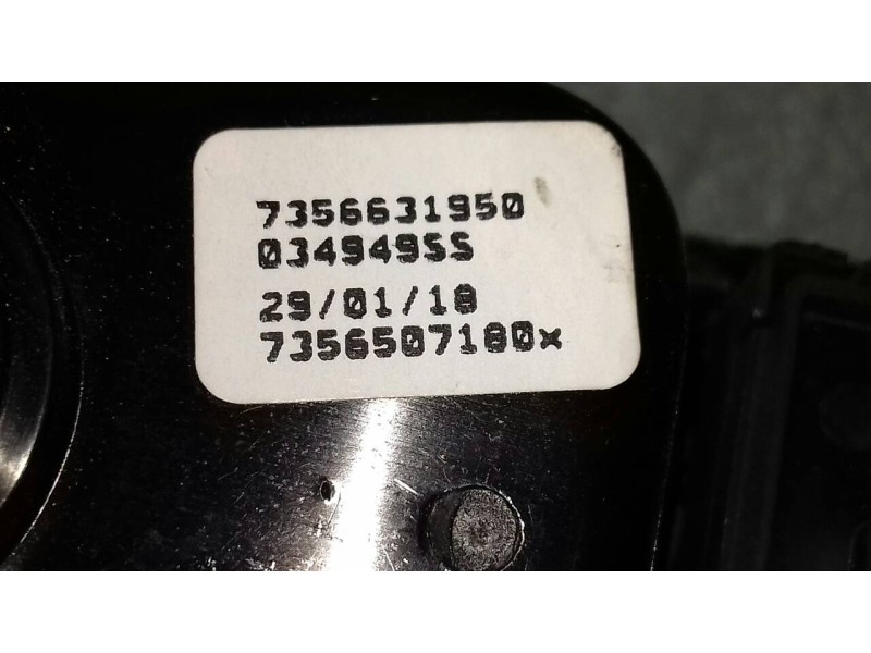 Recambio de mando elevalunas delantero izquierdo para fiat 500 l (330) s-design referencia OEM IAM 7356631950 03494955 735650748