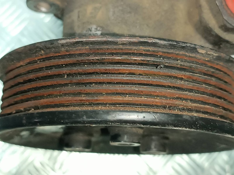 Recambio de bomba direccion para ford galaxy (vy) trend referencia OEM IAM 95WF3A733AD  