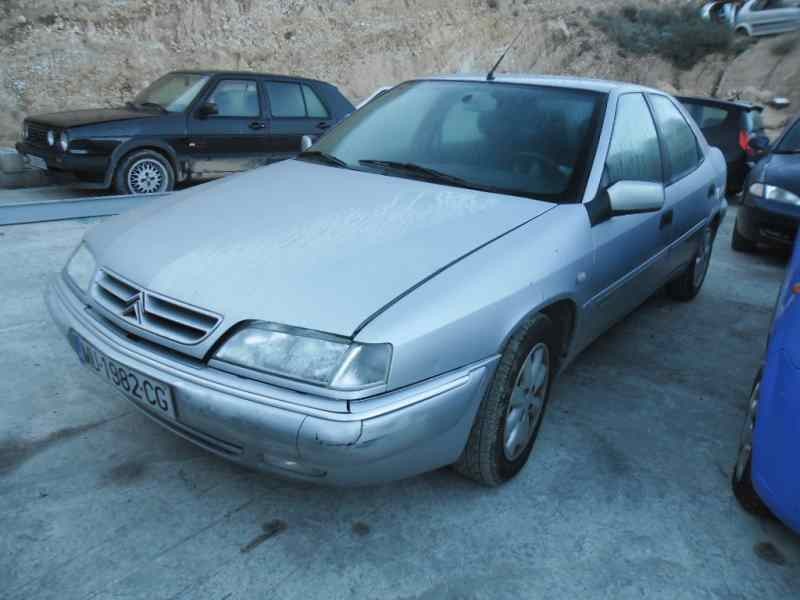 citroen xantia berlina del año 2000
