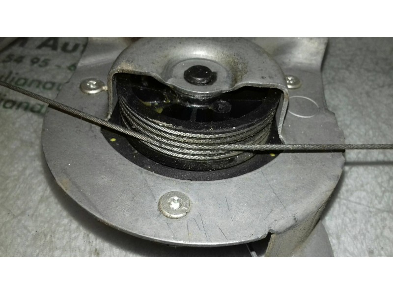 Recambio de elevalunas delantero izquierdo para renault grand modus dynamique referencia OEM IAM 118241 6 PINES ELECTRICO