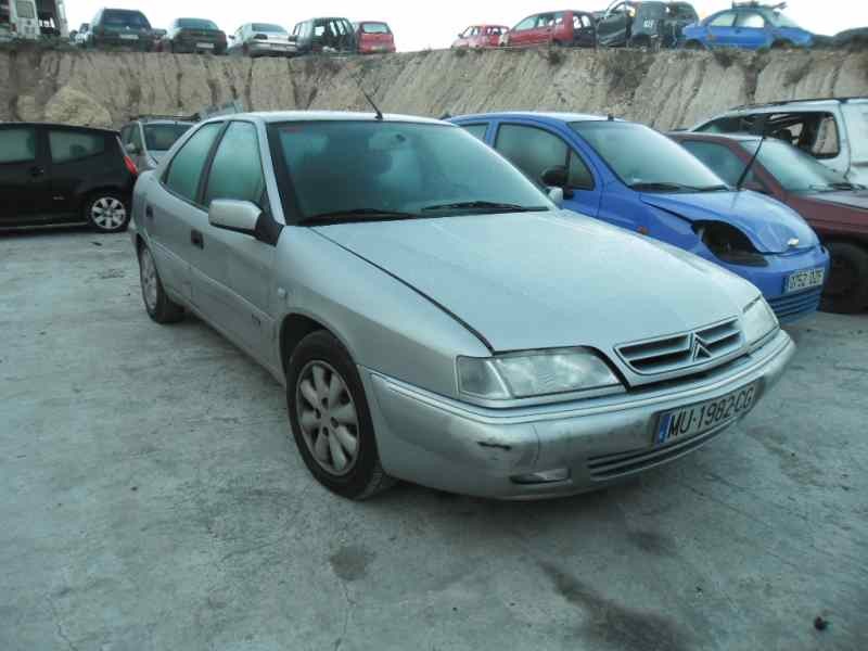 citroen xantia berlina del año 2000