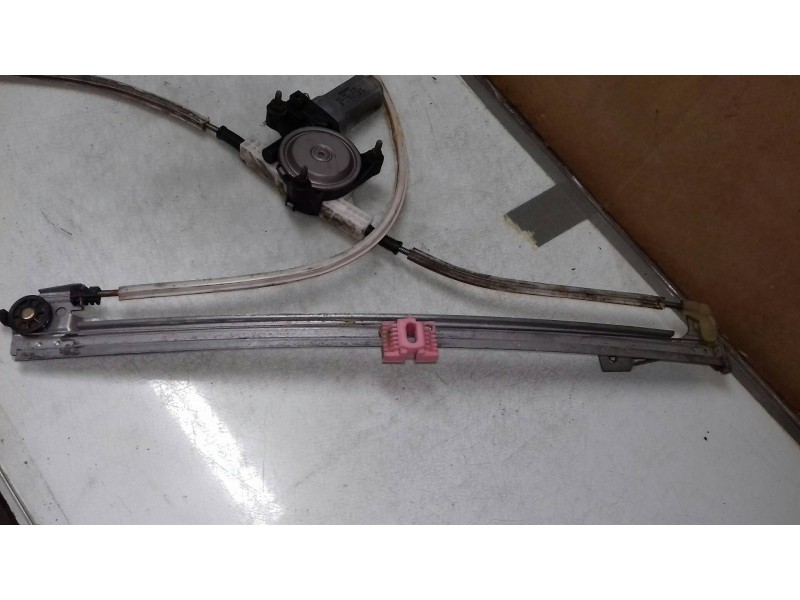 Recambio de elevalunas delantero izquierdo para chrysler voyager (rg) 2.5 crd cat referencia OEM IAM AY2621001421  ELECTRICO