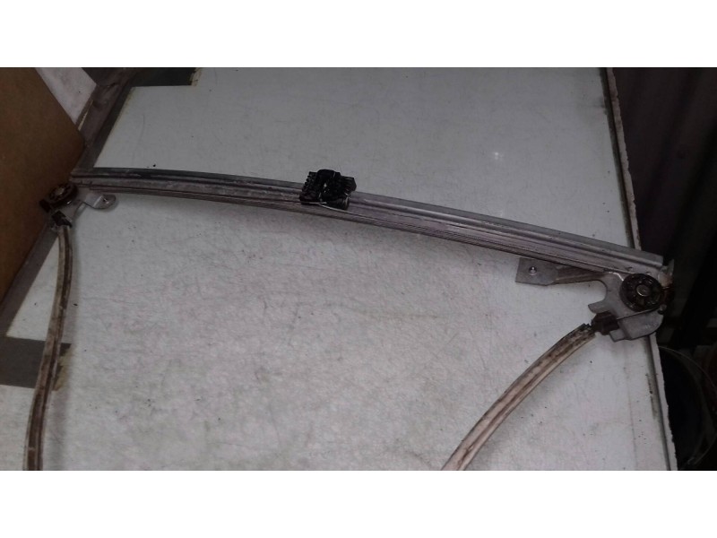 Recambio de elevalunas delantero izquierdo para chrysler voyager (rg) 2.5 crd cat referencia OEM IAM AY2621001421  ELECTRICO