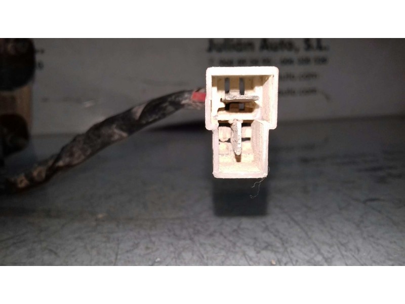 Recambio de faro antiniebla derecho para chevrolet kalos 1.2 cat referencia OEM IAM 96540154  