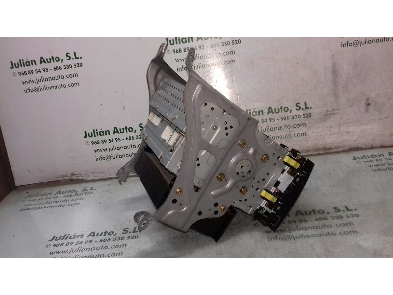 Recambio de sistema audio / radio cd para toyota prius (nhw20) basis referencia OEM IAM 8612047120 CQES0370A 