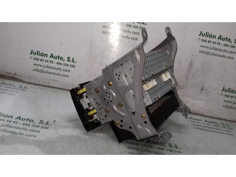 Recambio de sistema audio / radio cd para toyota prius (nhw20) basis referencia OEM IAM 8612047120 CQES0370A 
