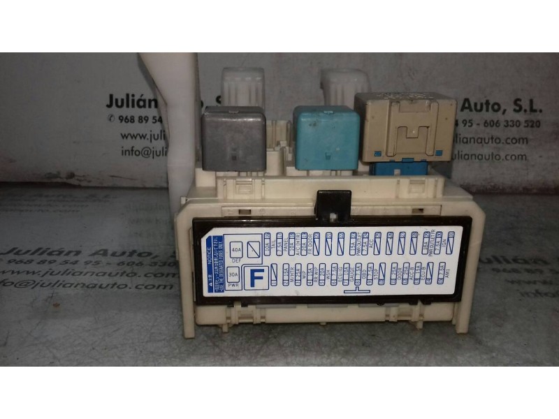 Recambio de caja reles / fusibles para toyota prius (nhw20) basis referencia OEM IAM 4H020591 405260332 8198046010