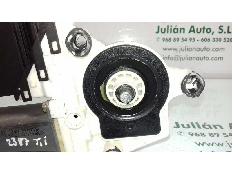 Recambio de motor elevalunas trasero izquierdo para volkswagen bora berlina (1j2) conceptline referencia OEM IAM 1J4959811C 1014