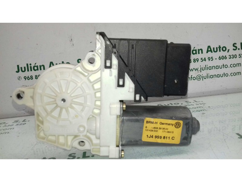 Recambio de motor elevalunas trasero izquierdo para volkswagen bora berlina (1j2) conceptline referencia OEM IAM 1J4959811C 1014