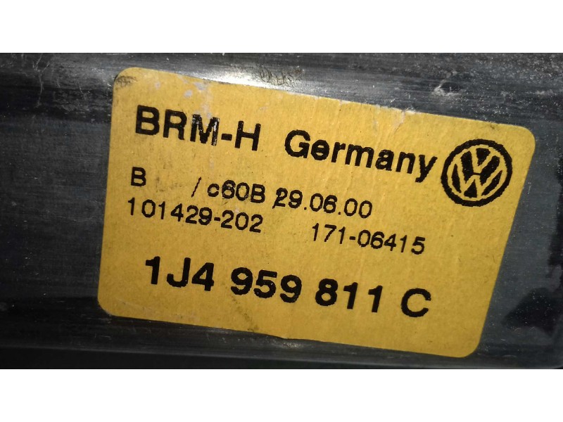 Recambio de motor elevalunas trasero izquierdo para volkswagen bora berlina (1j2) conceptline referencia OEM IAM 1J4959811C 1014