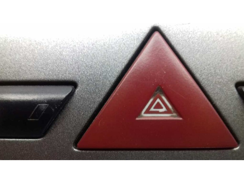 Recambio de warning para peugeot 308 confort referencia OEM IAM 9659215177 ESP BLOQUEO