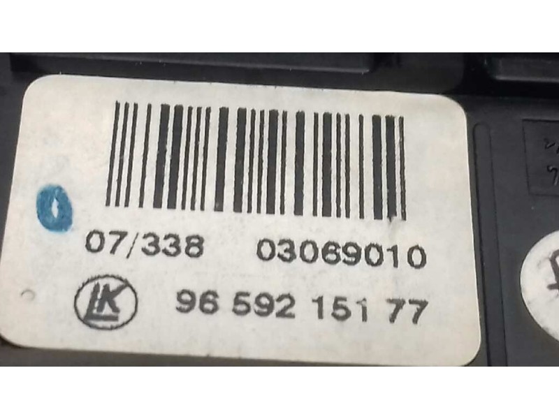 Recambio de warning para peugeot 308 confort referencia OEM IAM 9659215177 ESP BLOQUEO