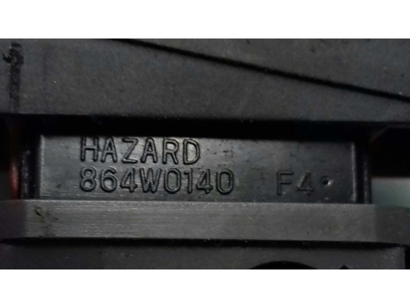 Recambio de warning para daewoo nubira berlina se referencia OEM IAM 864W0140 6 PINES GRIS