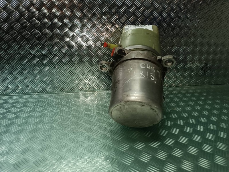 Recambio de bomba direccion para ford focus berlina (cap) trend referencia OEM IAM 1040085011094F FOMOCO 