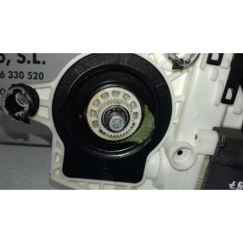 Recambio de motor elevalunas trasero derecho para volkswagen bora berlina (1j2) conceptline referencia OEM IAM 1J4959812C 101428