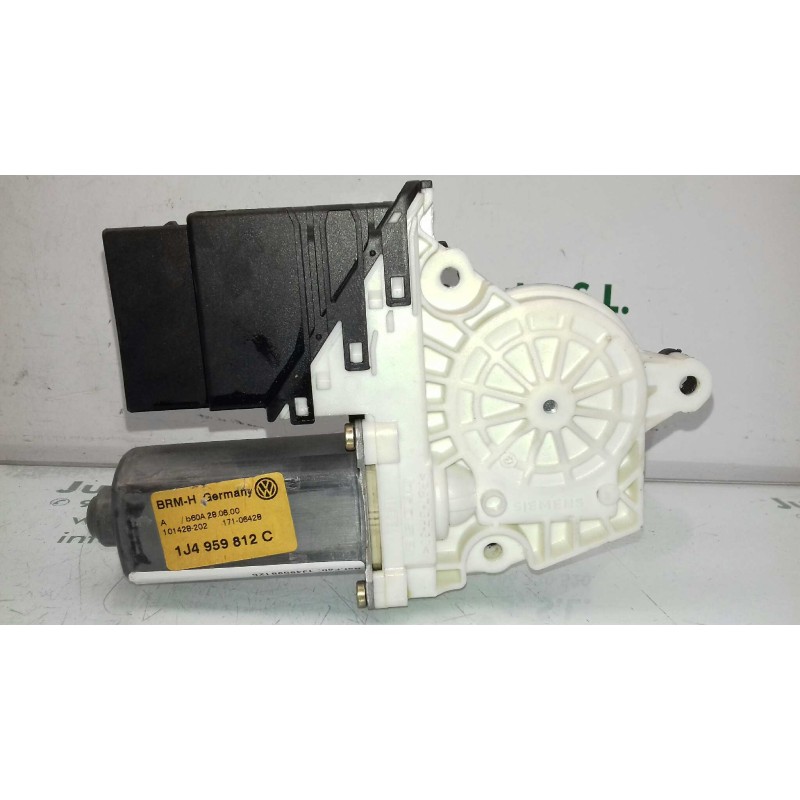 Recambio de motor elevalunas trasero derecho para volkswagen bora berlina (1j2) conceptline referencia OEM IAM 1J4959812C 101428