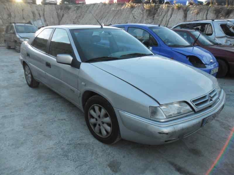 citroen xantia berlina del año 2000