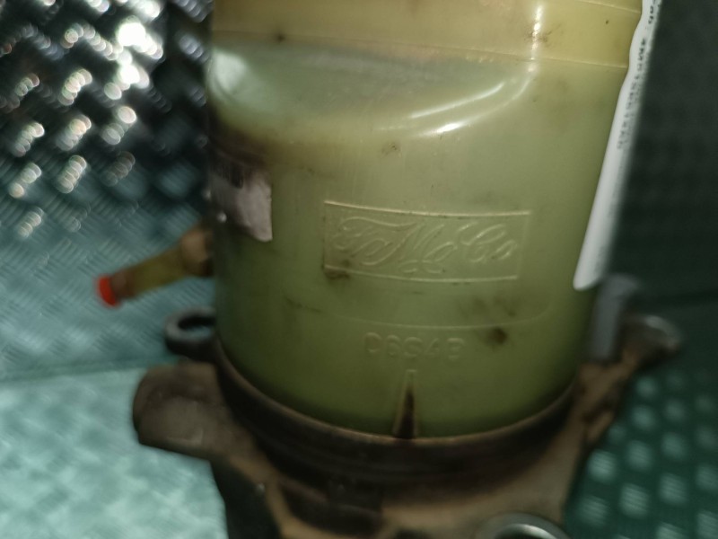 Recambio de bomba direccion para ford focus berlina (cap) ambiente (d) referencia OEM IAM 4M513K514AD FOMOCO 1040085011094F