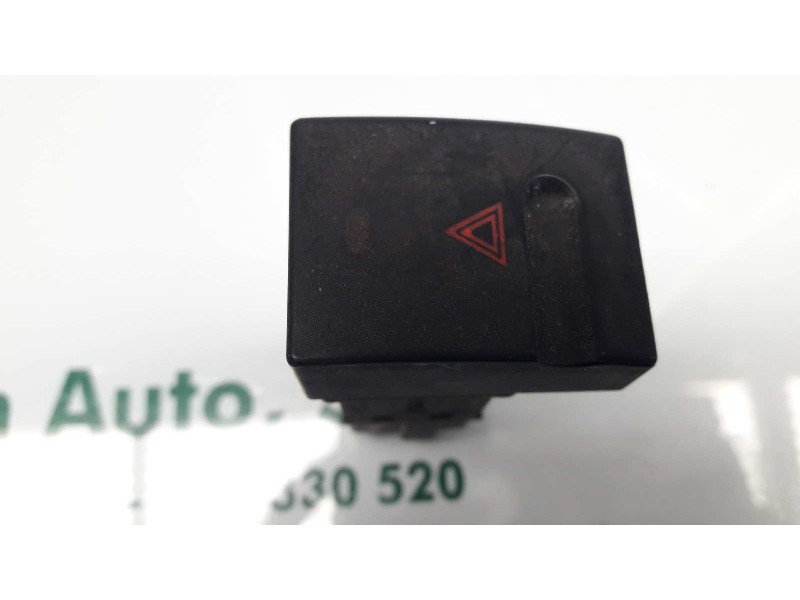 Recambio de warning para peugeot 406 berlina (s1/s2) stdt referencia OEM IAM PA66GF30  