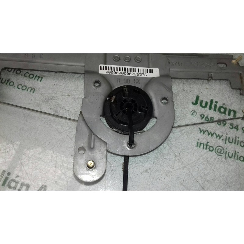 Recambio de elevalunas trasero derecho para renault scenic ii grand confort authentique referencia OEM IAM 17374A  ELECTRICO