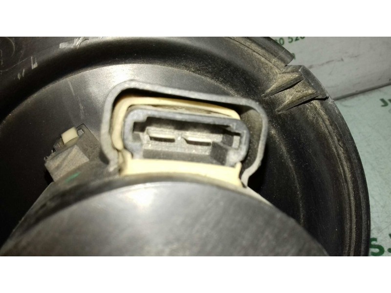 Recambio de ventilador calefaccion para opel zafira a comfort referencia OEM IAM 13159913 9002249 BEHR
