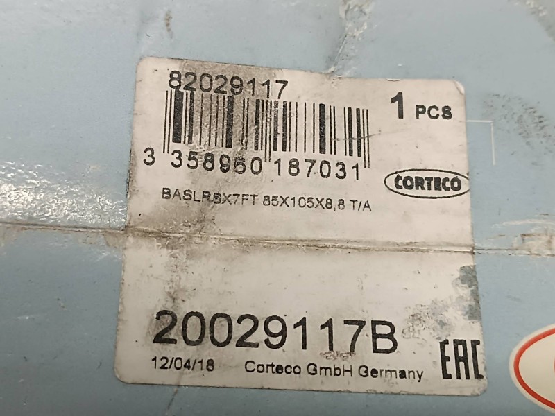 Recambio de cigueñal para audi a4 berlina (8e) 2.5 tdi (114kw) referencia OEM IAM 20029117B 82029117 ANILLO RETEN