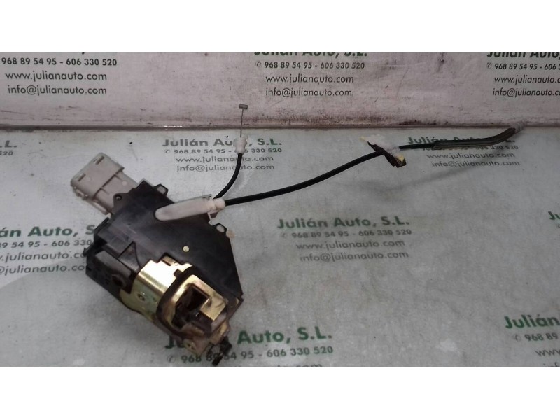 Recambio de cerradura puerta delantera derecha para peugeot 407 st sport pack referencia OEM IAM 9660698380F GRIS 6 PINES