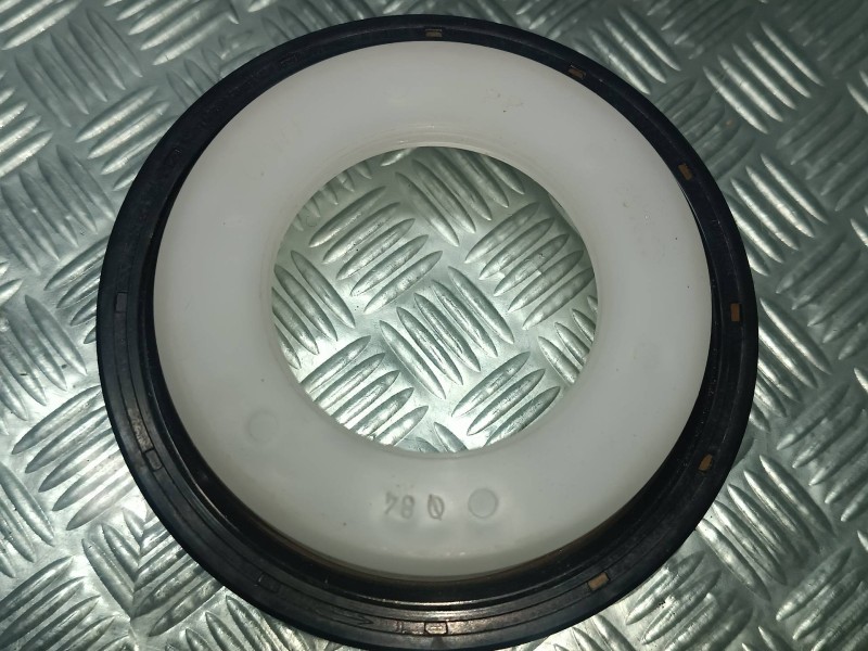 Recambio de cigueñal para audi a4 berlina (8e) 2.5 tdi (114kw) referencia OEM IAM 20029117B 82029117 ANILLO RETEN