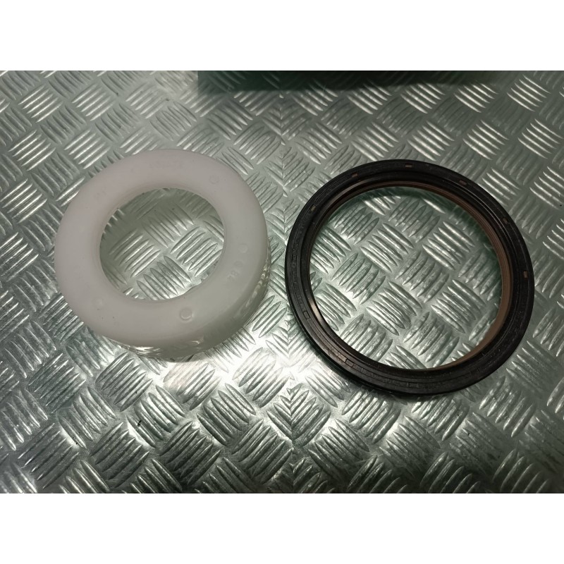 Recambio de cigueñal para audi a4 berlina (8e) 2.5 tdi (114kw) referencia OEM IAM 20029117B 82029117 ANILLO RETEN