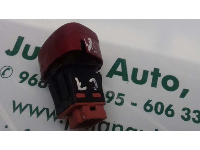 Recambio de warning para citroen c3 1.4 hdi magic referencia OEM IAM 96405776KR  