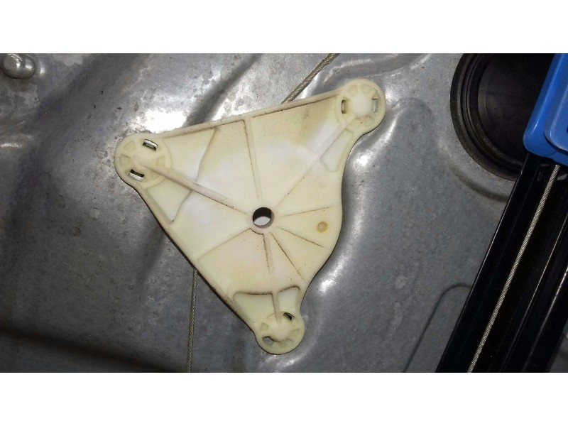 Recambio de elevalunas trasero izquierdo para volkswagen bora berlina (1j2) conceptline referencia OEM IAM 1J5839729G 1J5839755E